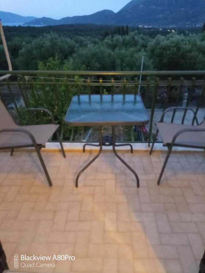 Pouláta Chryspy Toulatos Studios מראה חיצוני תמונה